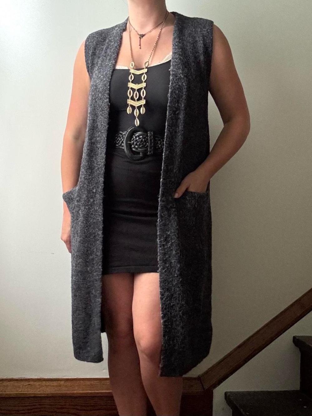 Gilli charcoal gray fuzzy longline open front cardigan vest with pockets